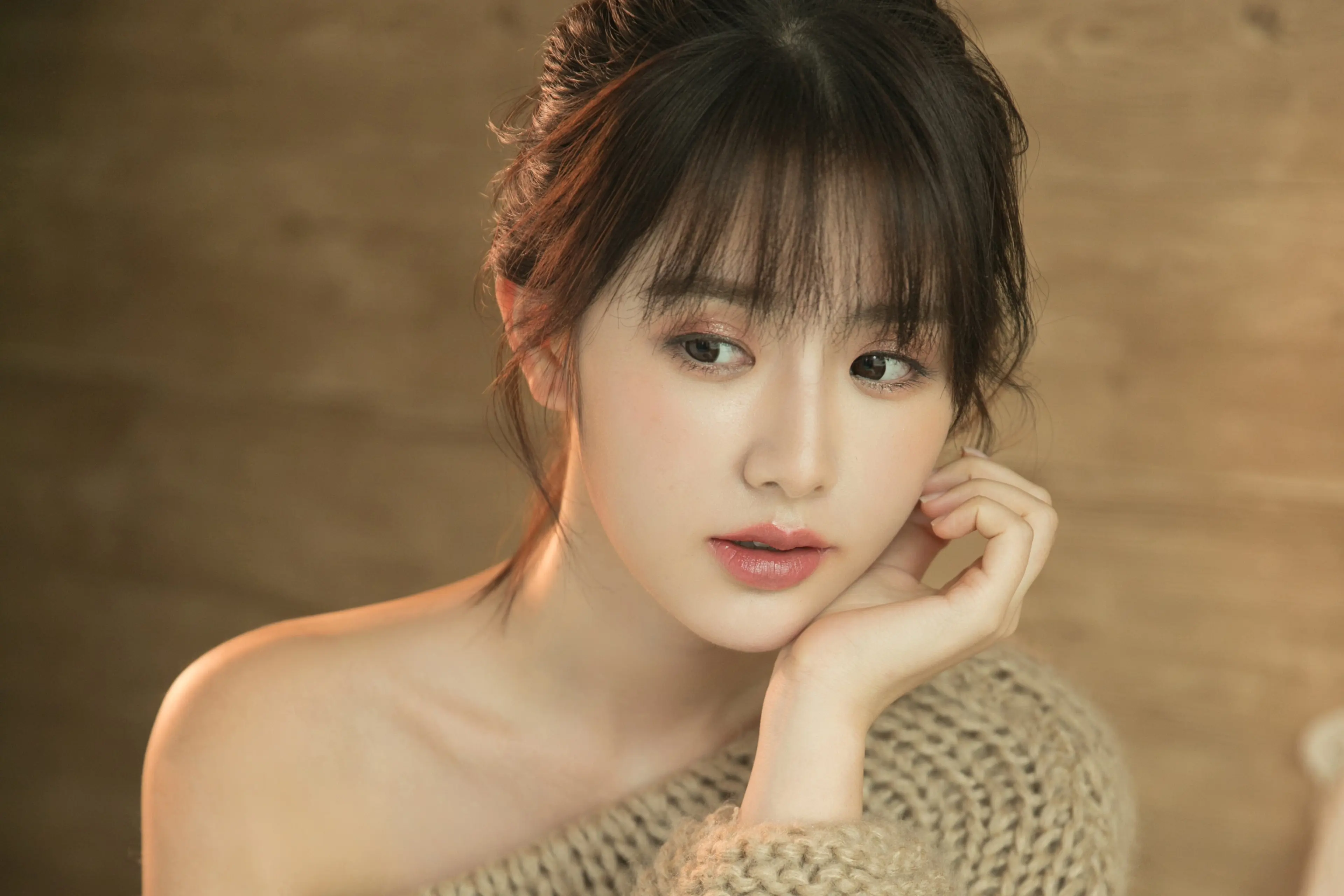 江山西宁私人伴游陈娟儿的联系方式