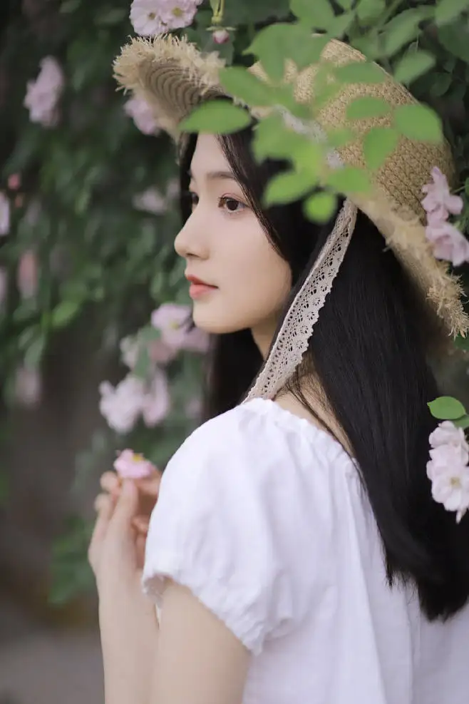 江山喀什私人伴游李菲儿