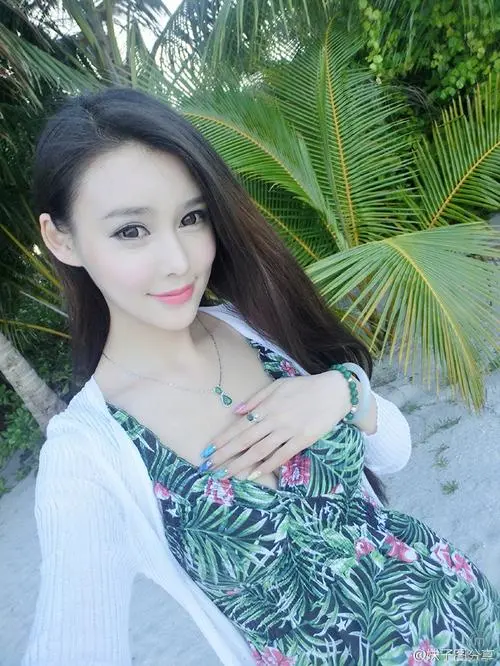 江山柳州伴游张莉