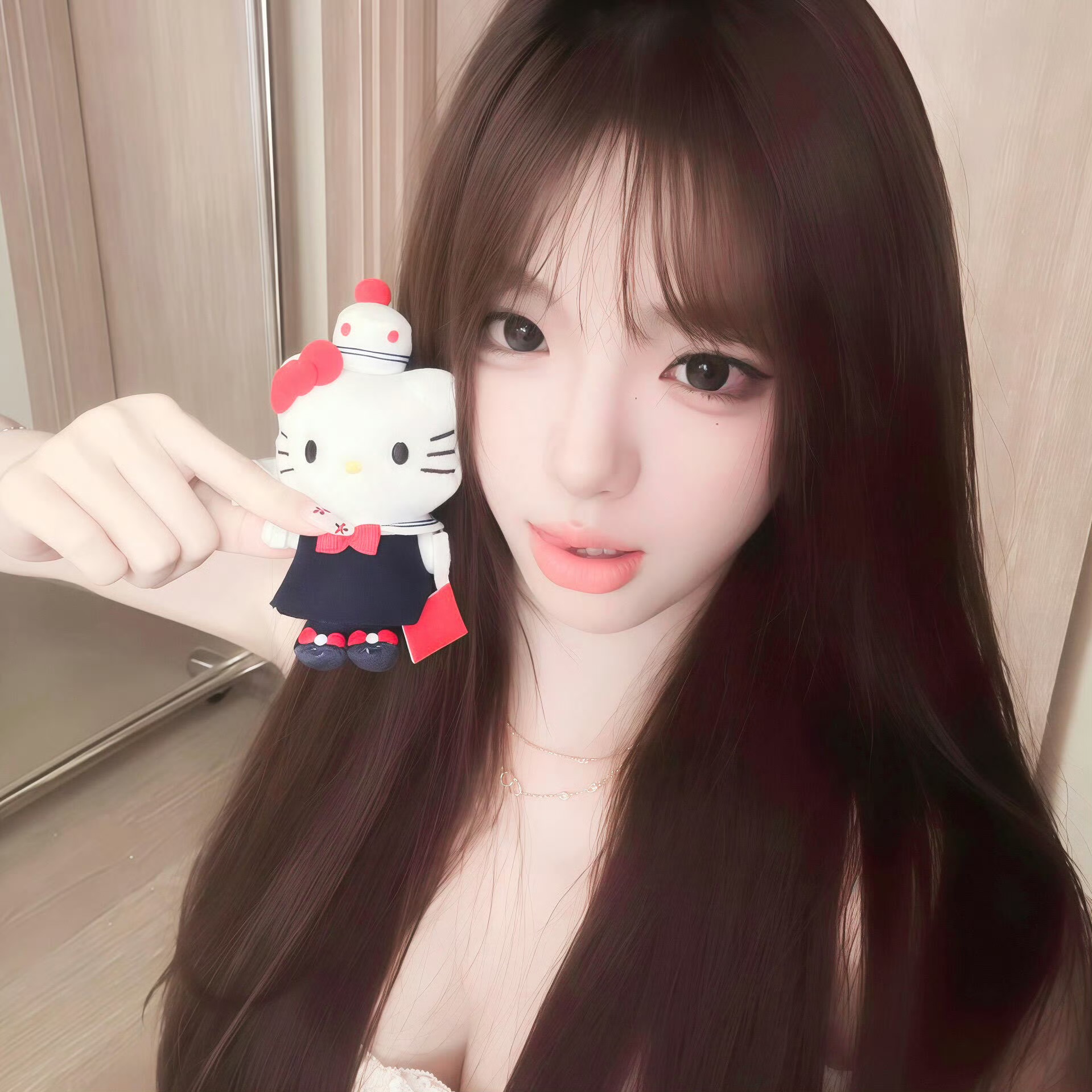 北京伴游女生允儿的资料