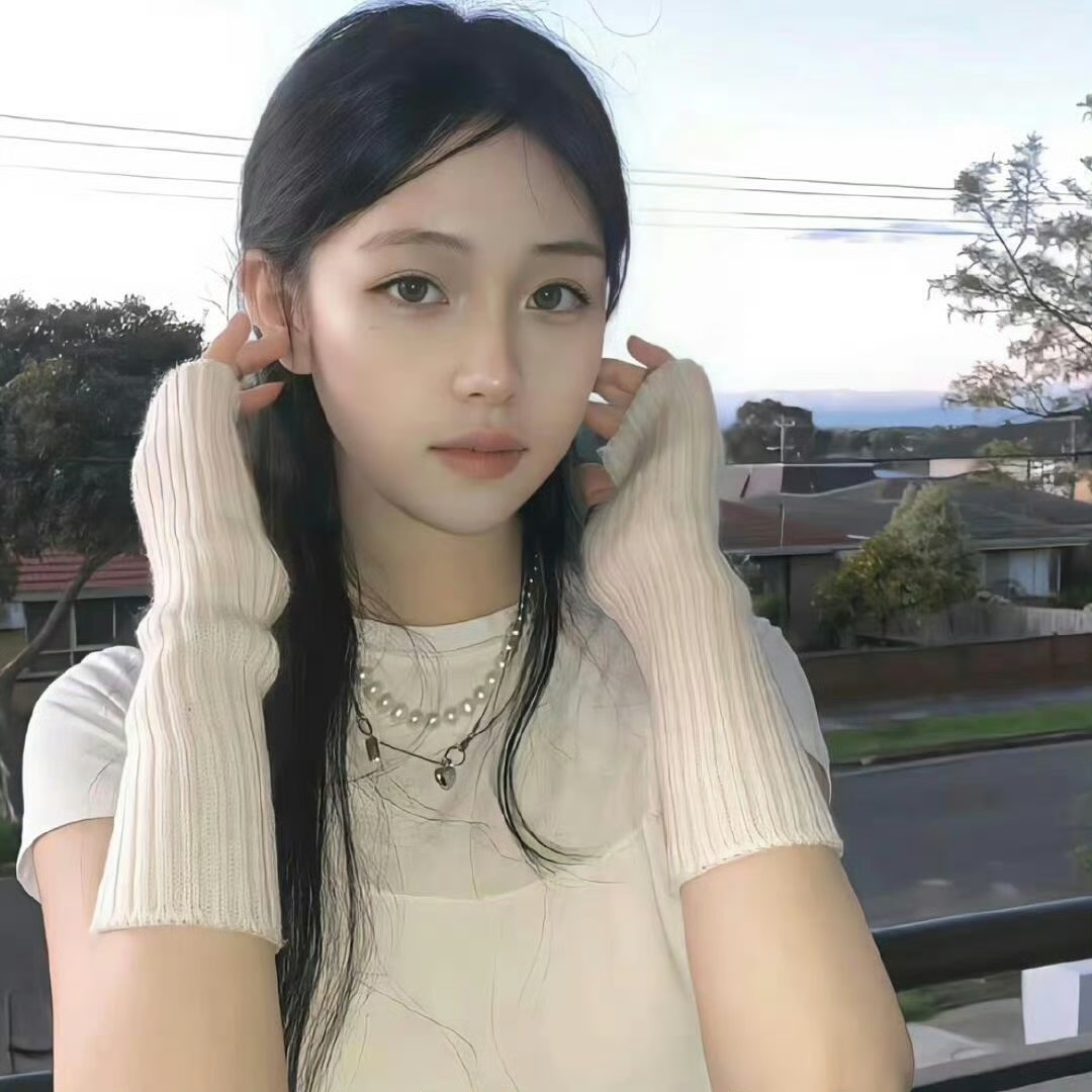 北京伴游女生白舒的资料